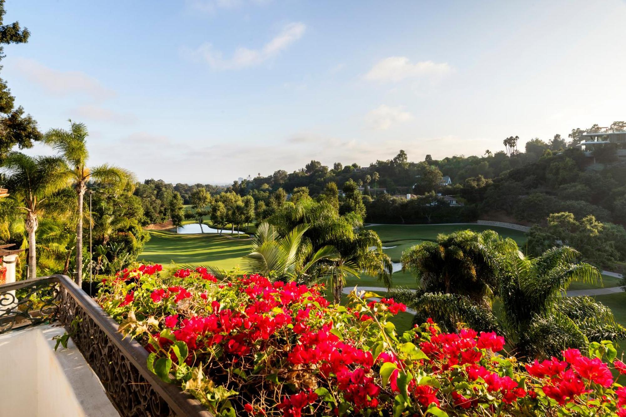 Villa Bel Air Luxury 6 Bedrooms Entire House Angeles *