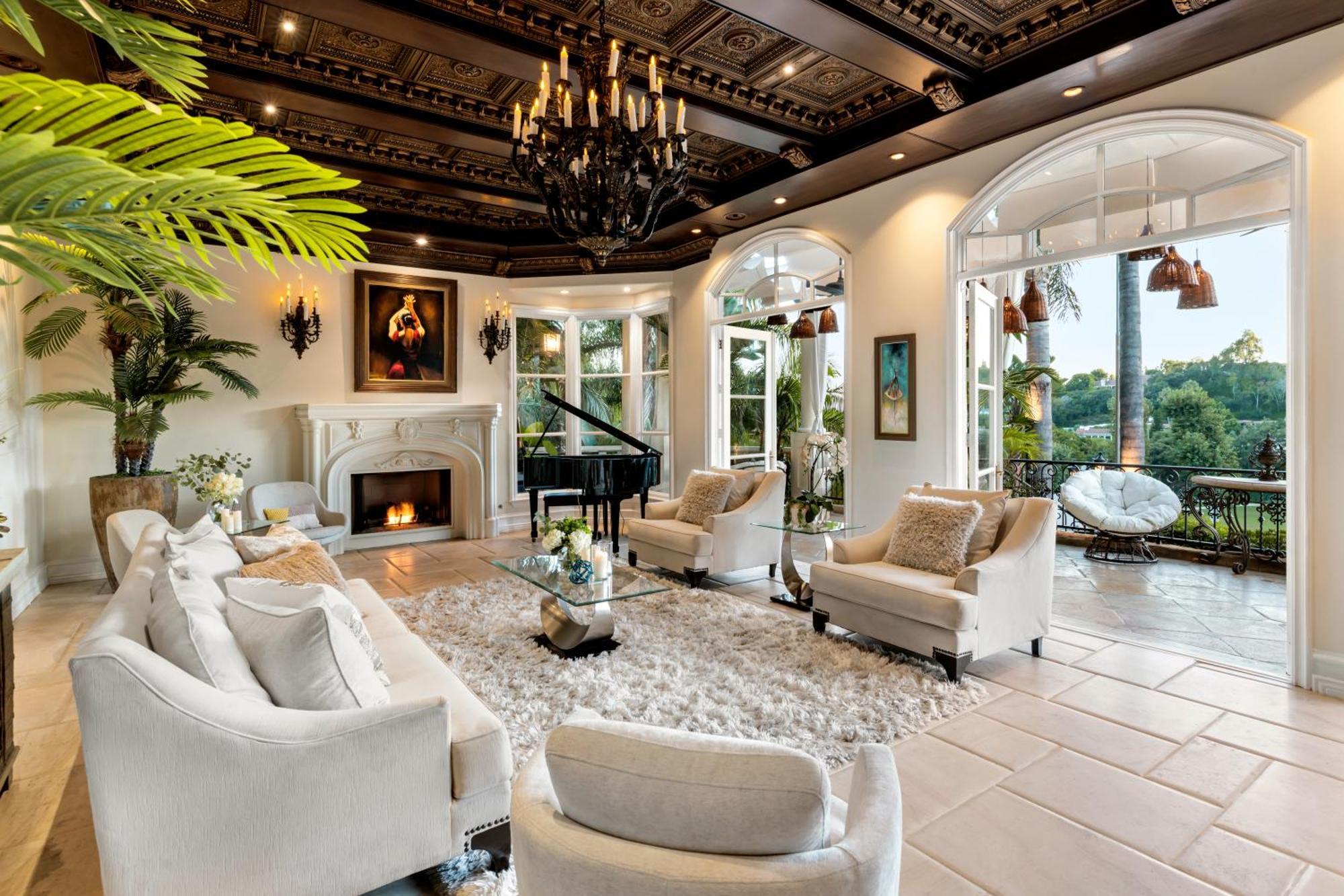 Villa Bel Air Luxury 6 Bedrooms Entire House Angeles