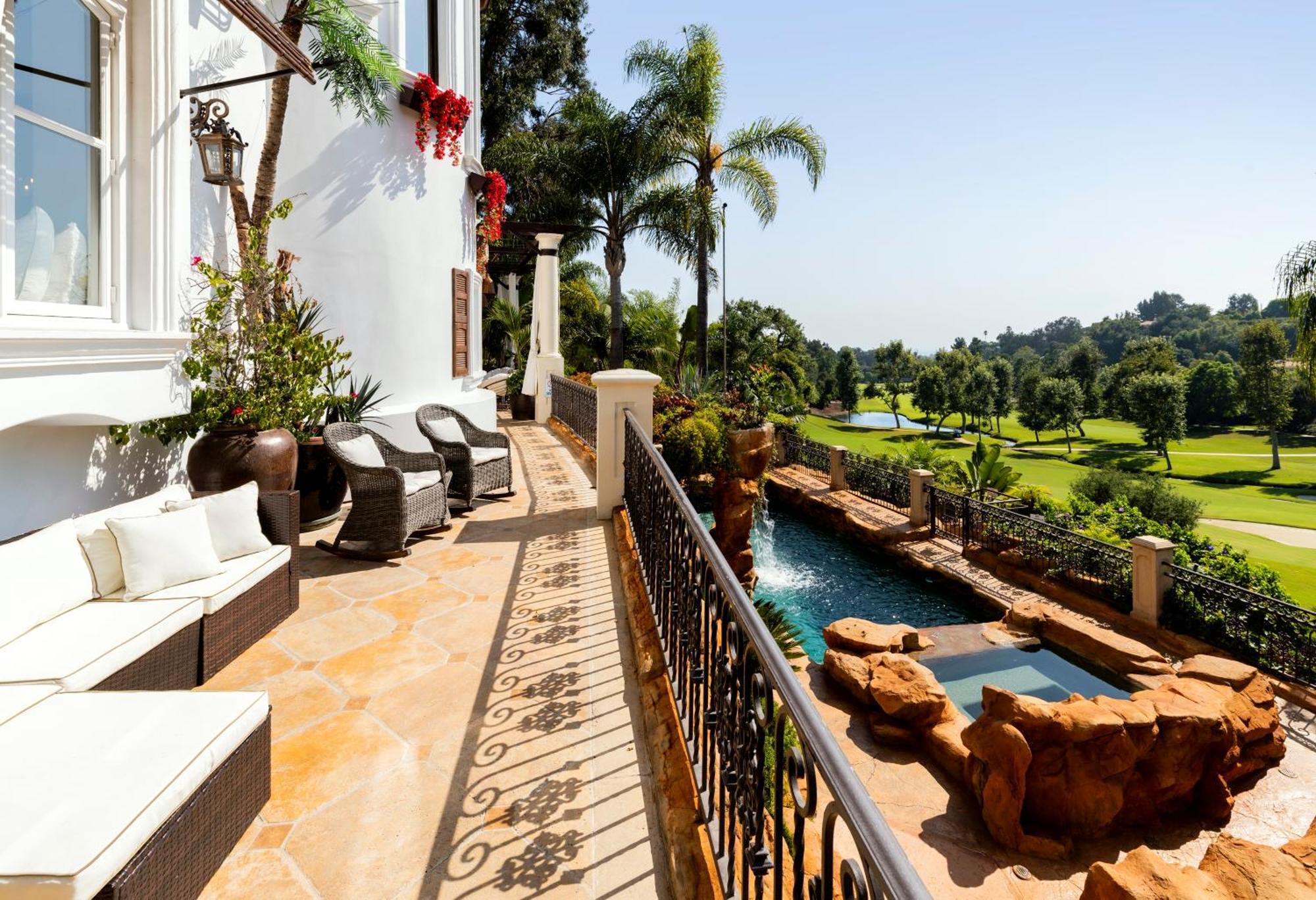Villa Bel Air Luxury 6 Bedrooms Entire House Angeles