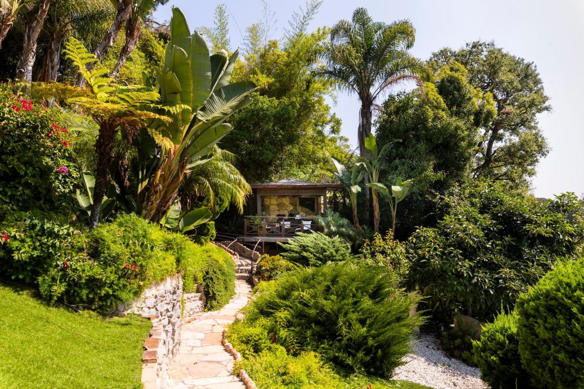 Villa Bel Air Luxury 6 Bedrooms Entire House Angeles