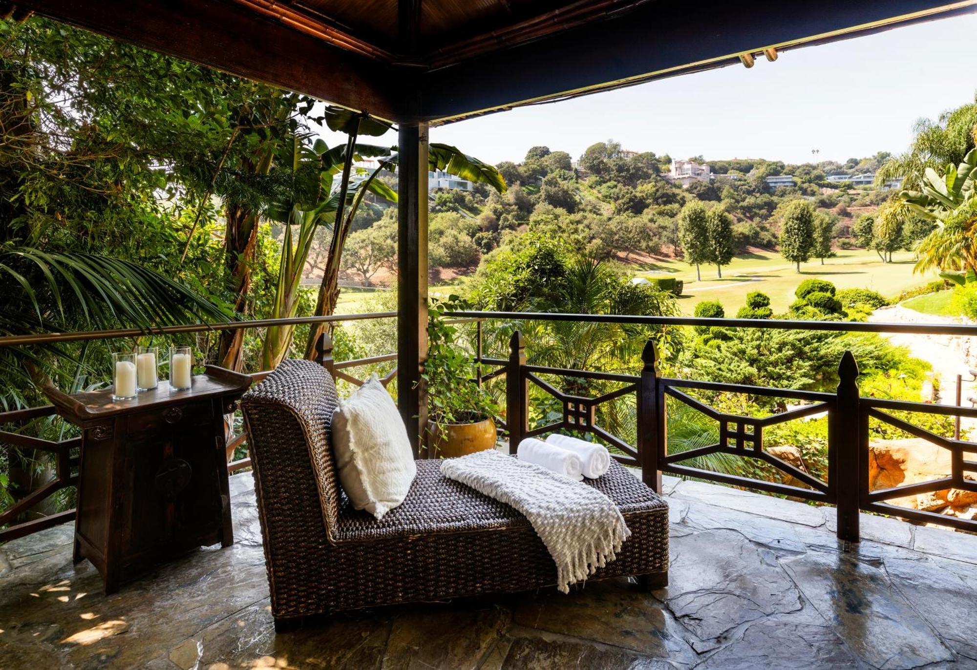 Villa Bel Air Luxury 6 Bedrooms Entire House Angeles