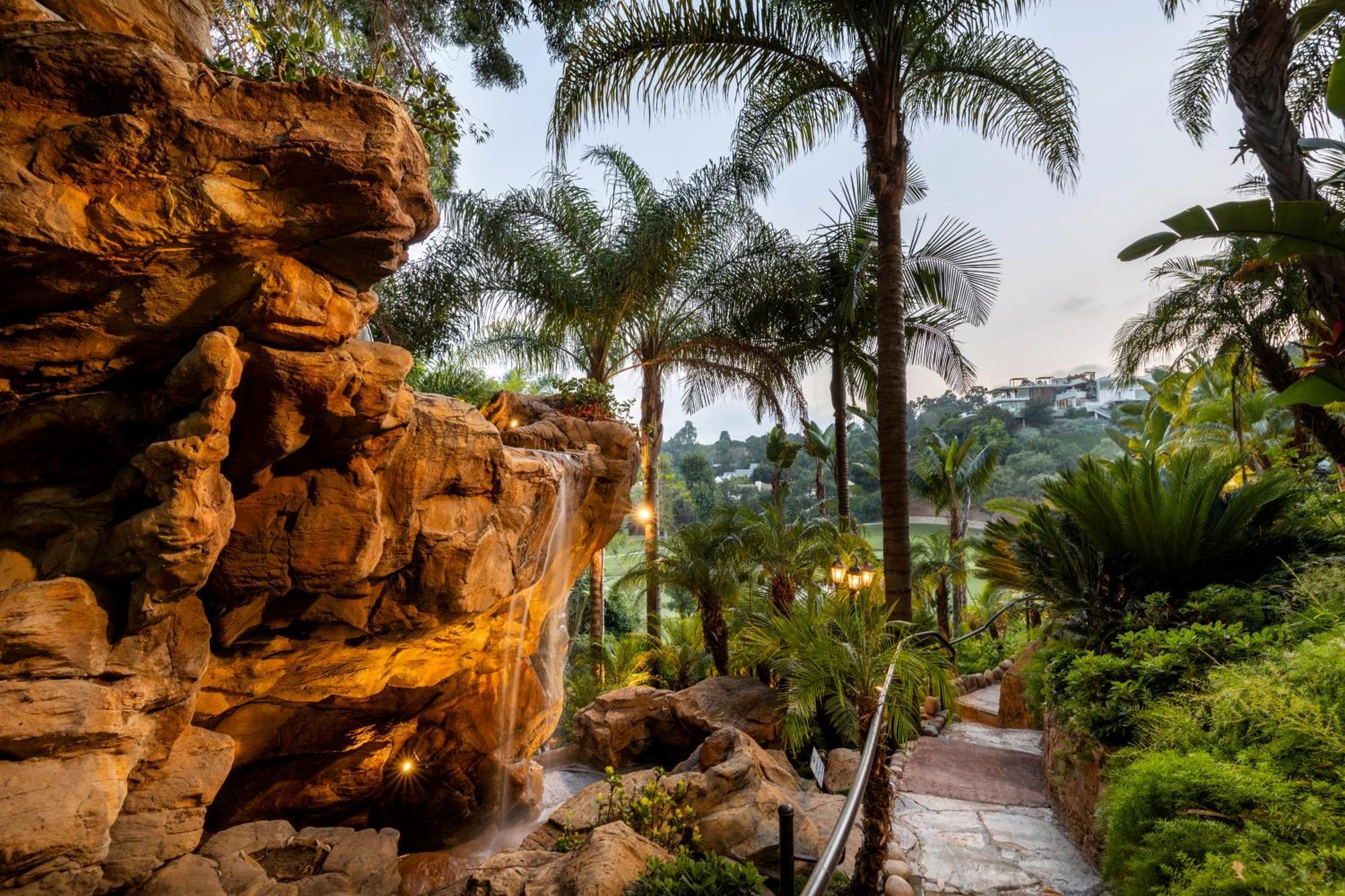 Bel Air Luxury 6 Bedrooms Entire House Angeles *