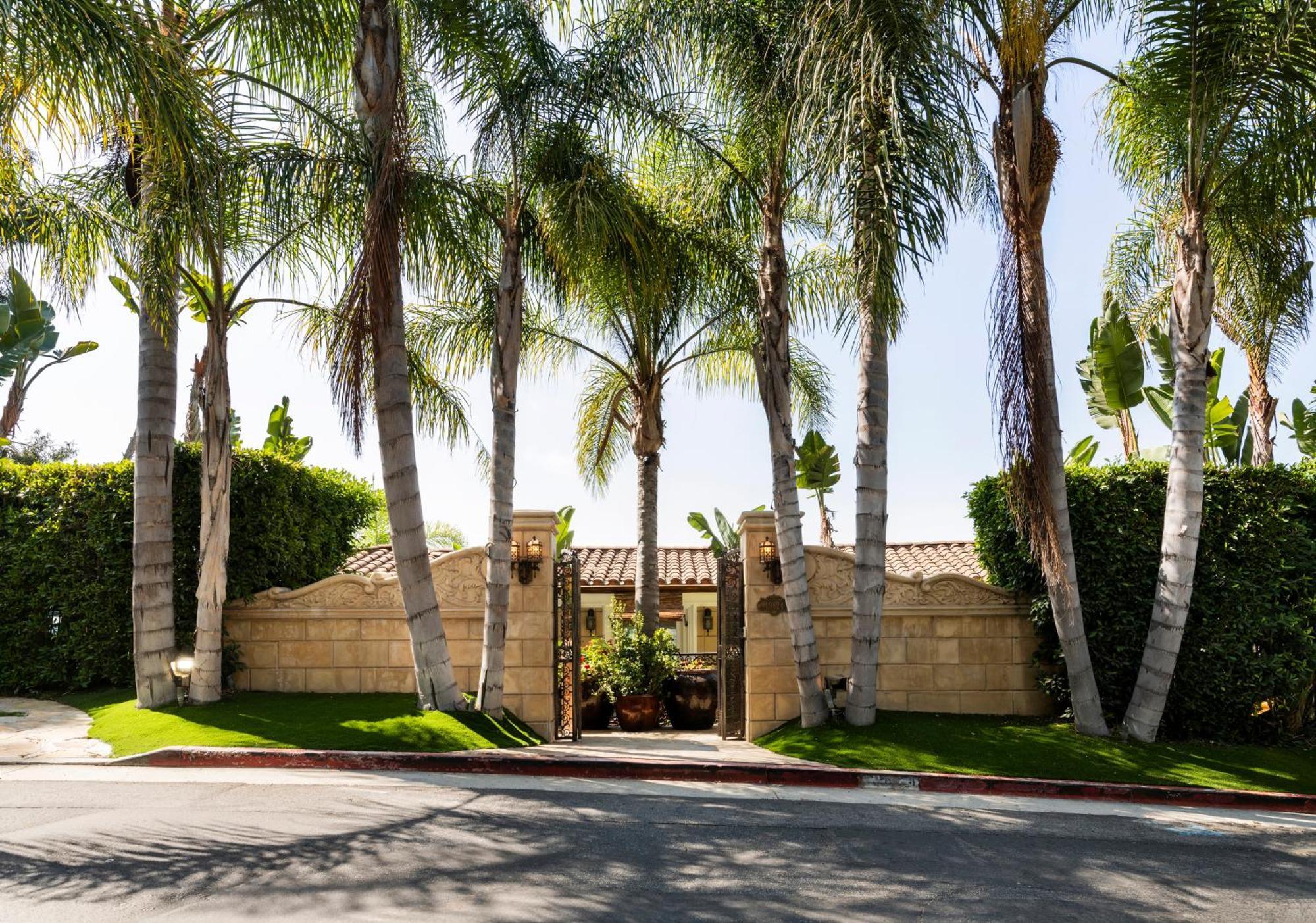 Bel Air Luxury 6 Bedrooms Entire House Angeles Villa *