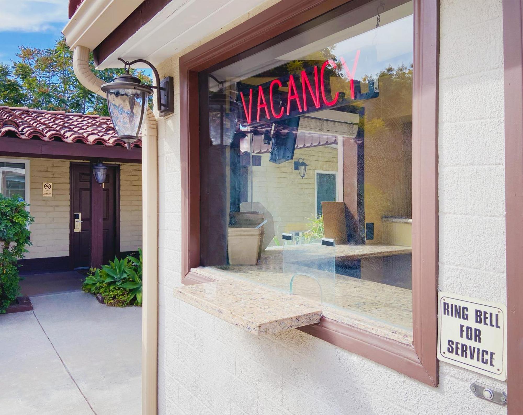 El Patio - Near Universal Hollywood Motel Los Angeles