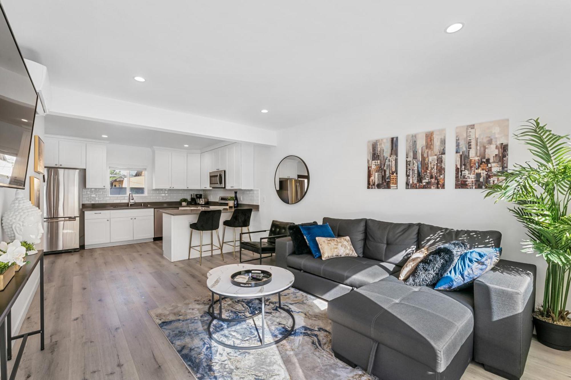 Muirfield Chic With Parking Bed & Breakfast Los Angeles