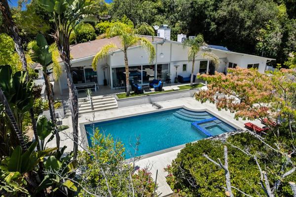 The Shadow Hill Luxury Villa