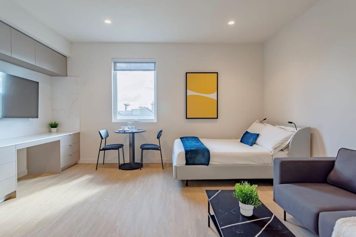 New Coliving W Full Bedroom Ucla Area * Los Angeles
