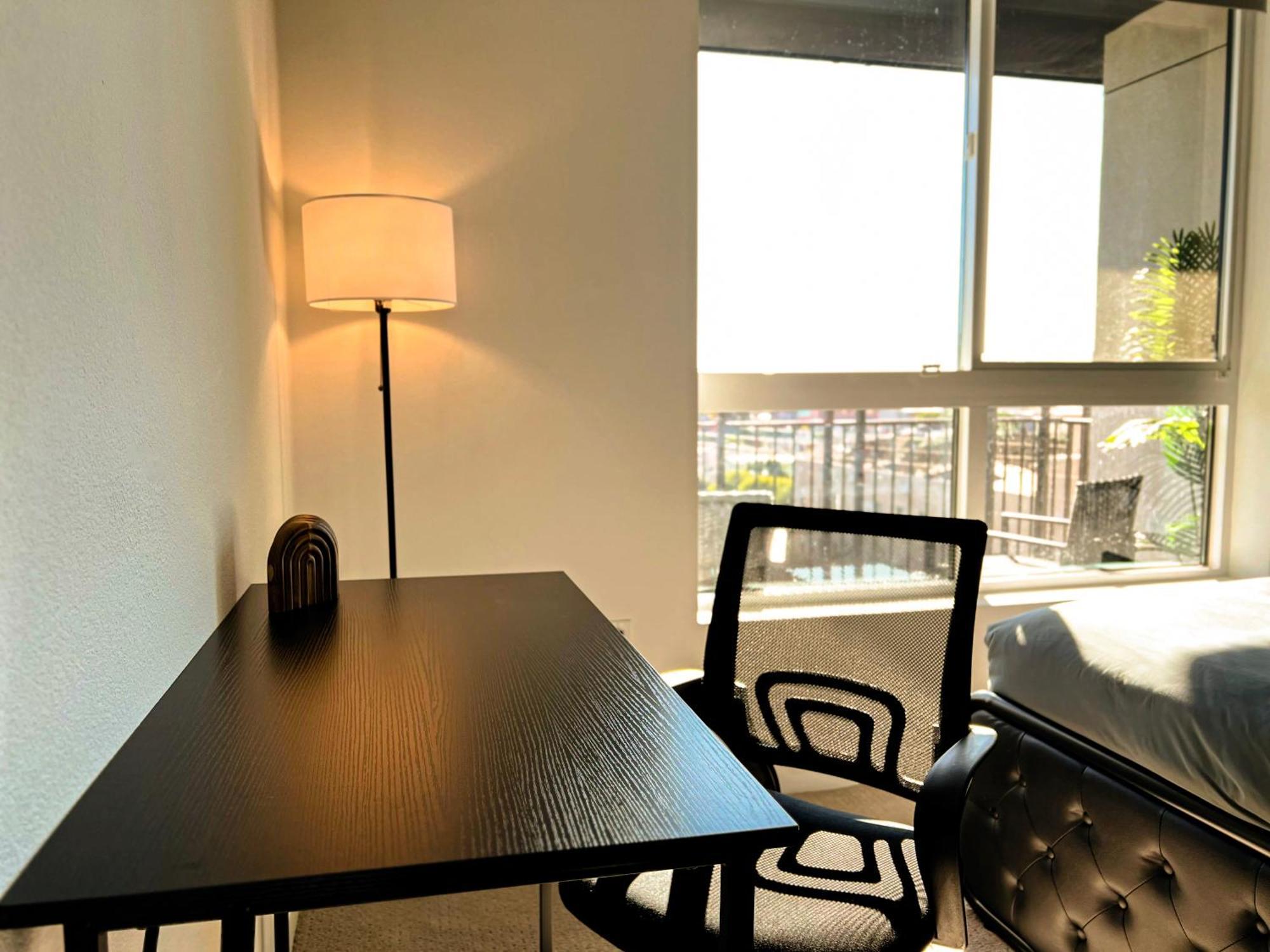 Luxurious Hollywood View - Free Parking * Los Angeles
