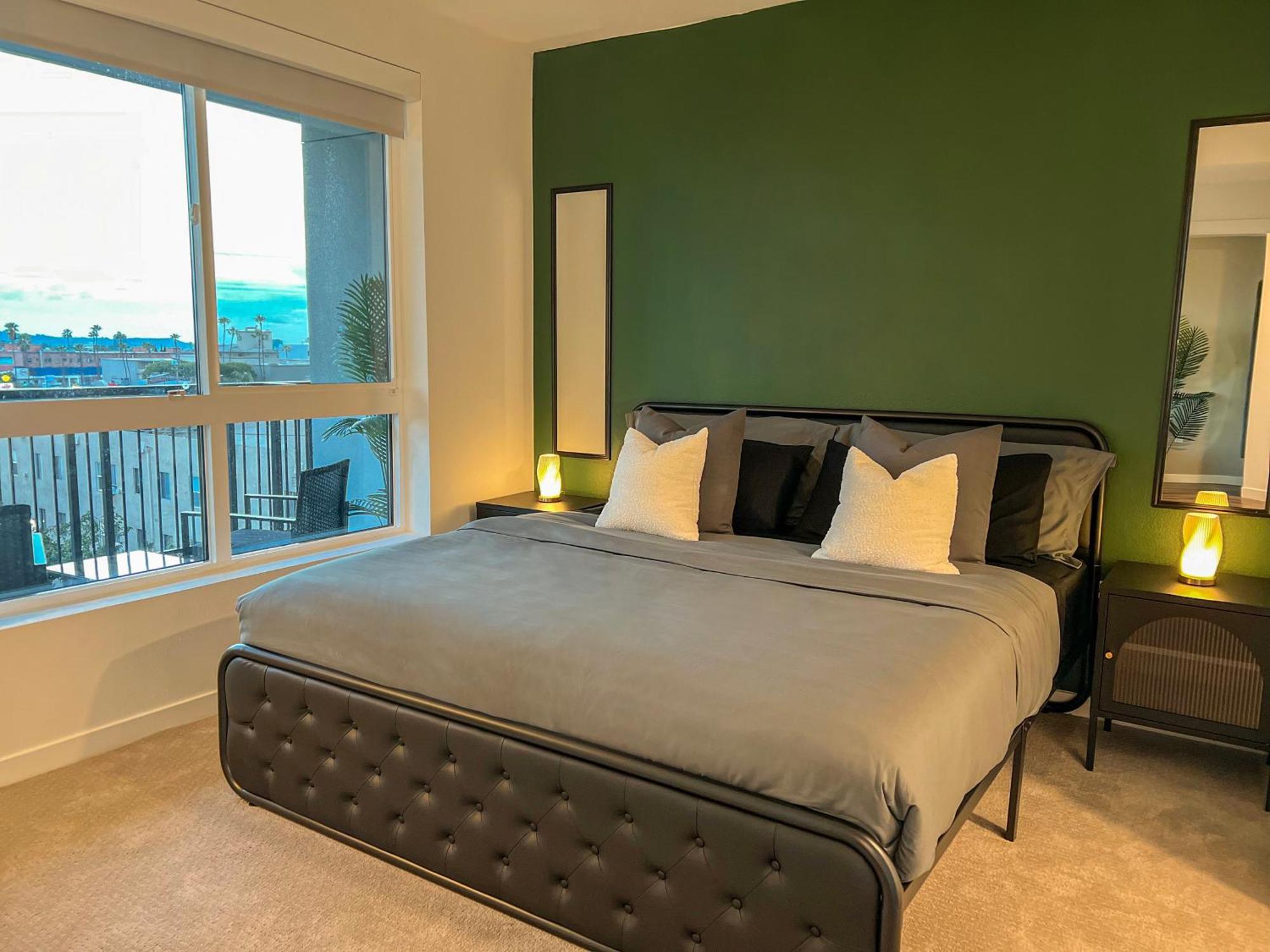 Luxurious Hollywood View - Free Parking Los Angeles