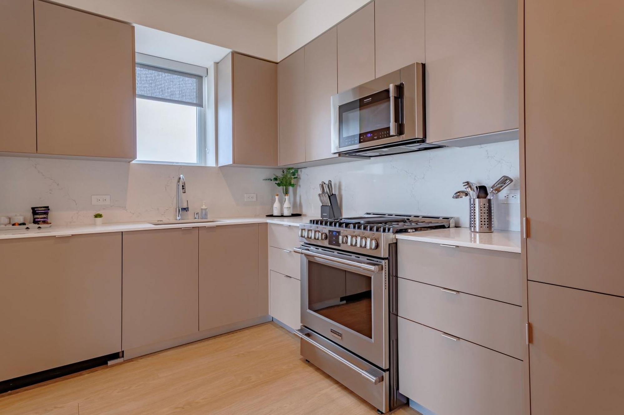 Cozy & Charming W Full Bed & Kitchen Ucla * Los Angeles