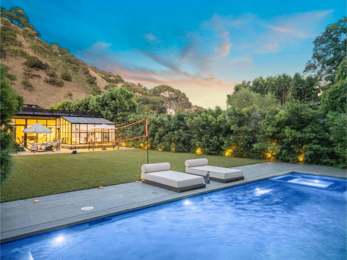 Villa Franklin Canyon *