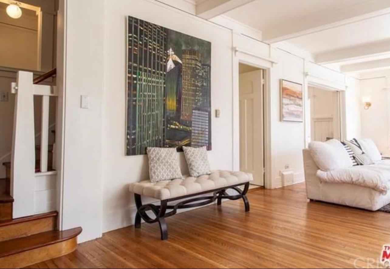 Spacious Chic 5 Bedroom Perfect For Large Group With Parking Holiday home Los Angeles