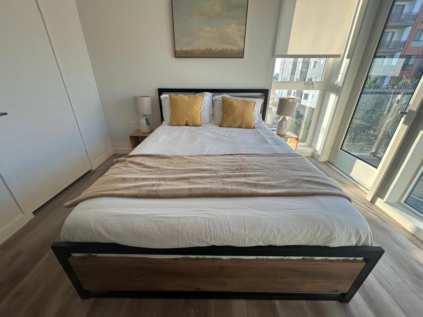 Exquisite Luxury Living In Central Hotel Los Angeles
