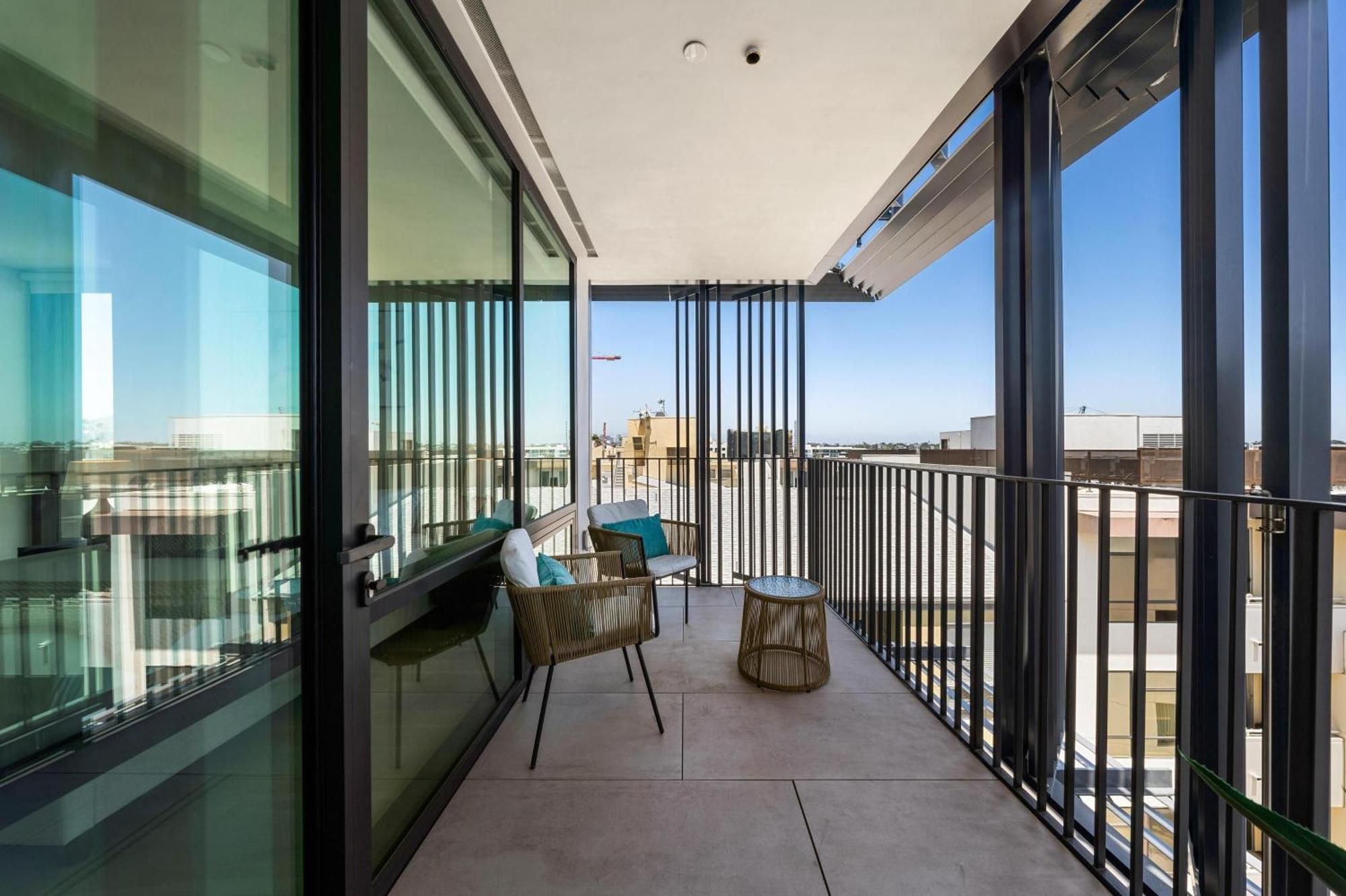 The Sapphire Nest - Spectacular Rooftop Amenities Ocean Views 2br Los Angeles