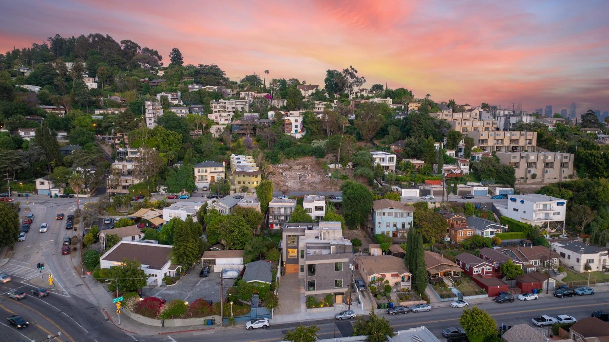 Unique With Stunning Views In The Heart Of Angeles, Ca, Silverlake! Villa