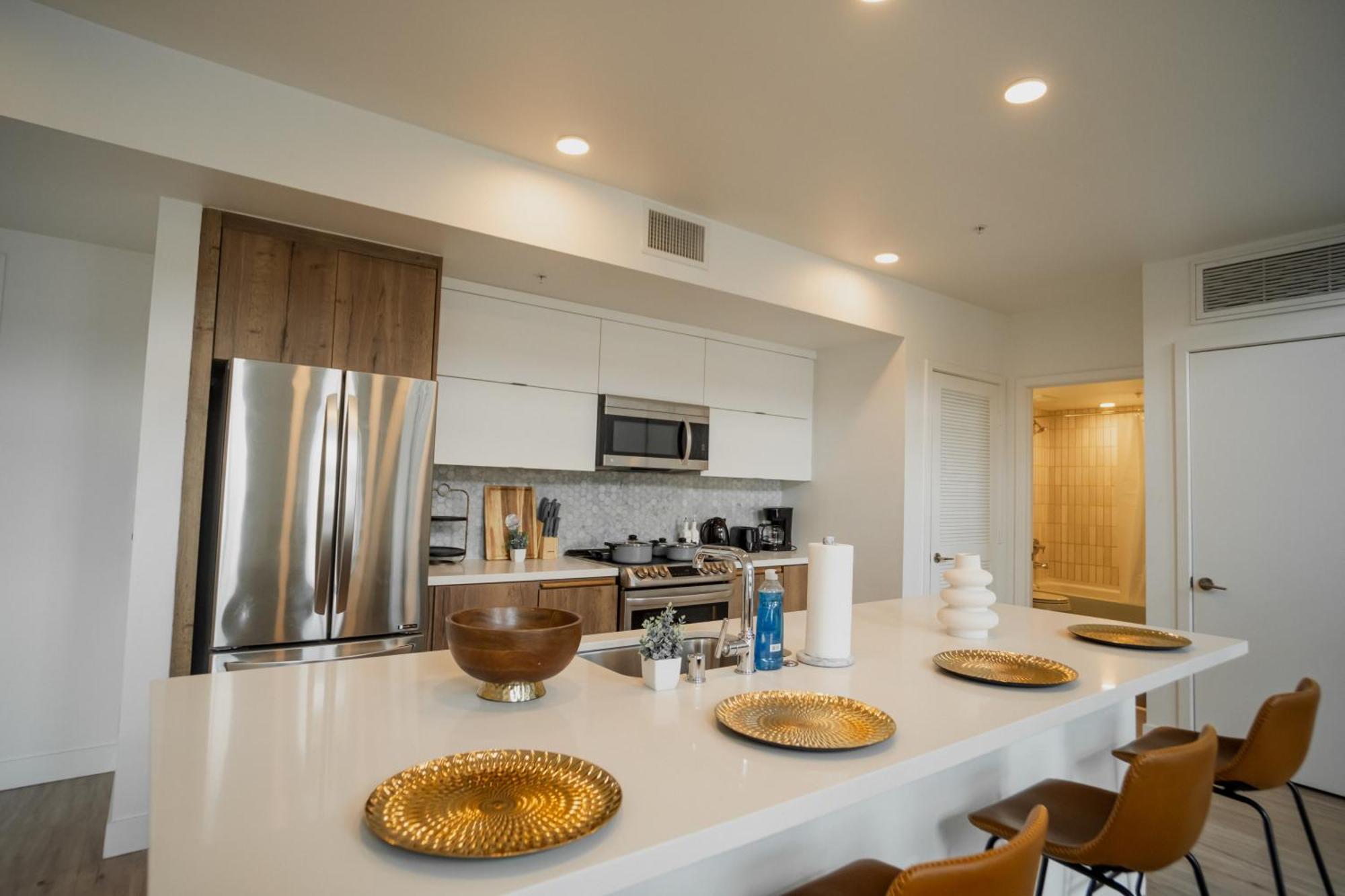 Chic Urban Retreat In Heart Of La, 2 Bedroom And 1 Loft 4* Los Angeles