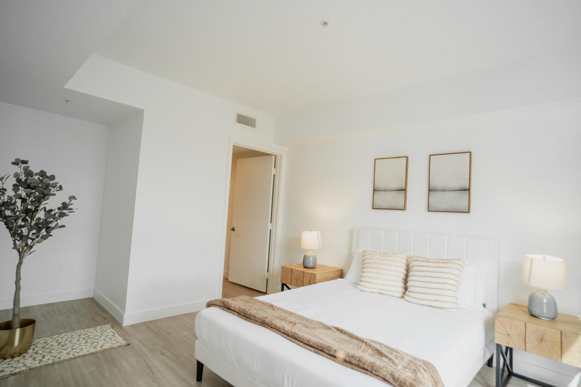 Hotel Chic Urban Retreat In Heart Of La, 2 Bedroom And 1 Loft Los Angeles