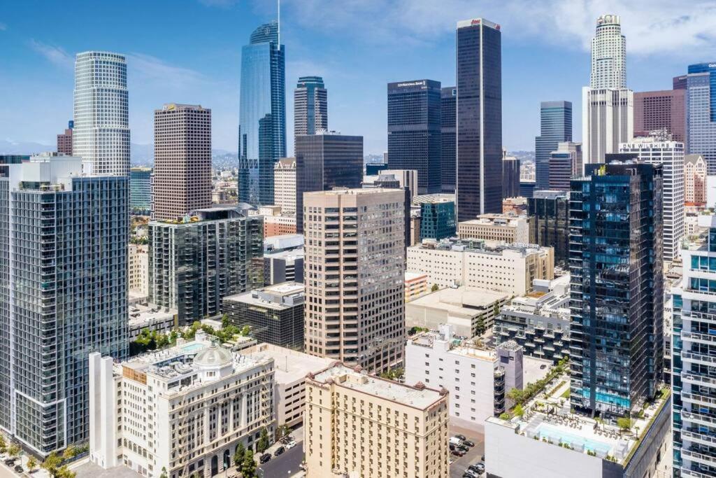 Downtown La With The Breathtaking View 2 Bedrooms And Parking Space Apartment Los Angeles
