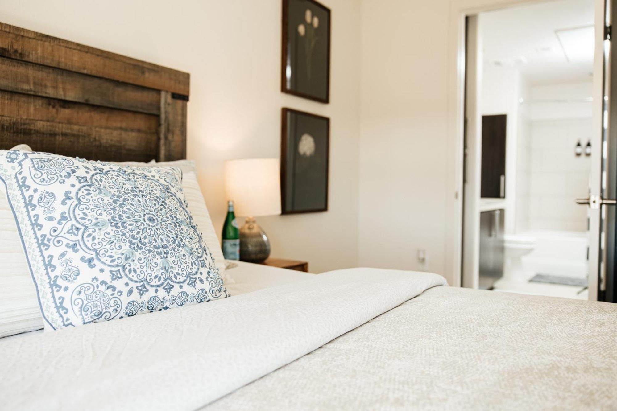 Stylish Vibes 1bd In Weho Los Angeles