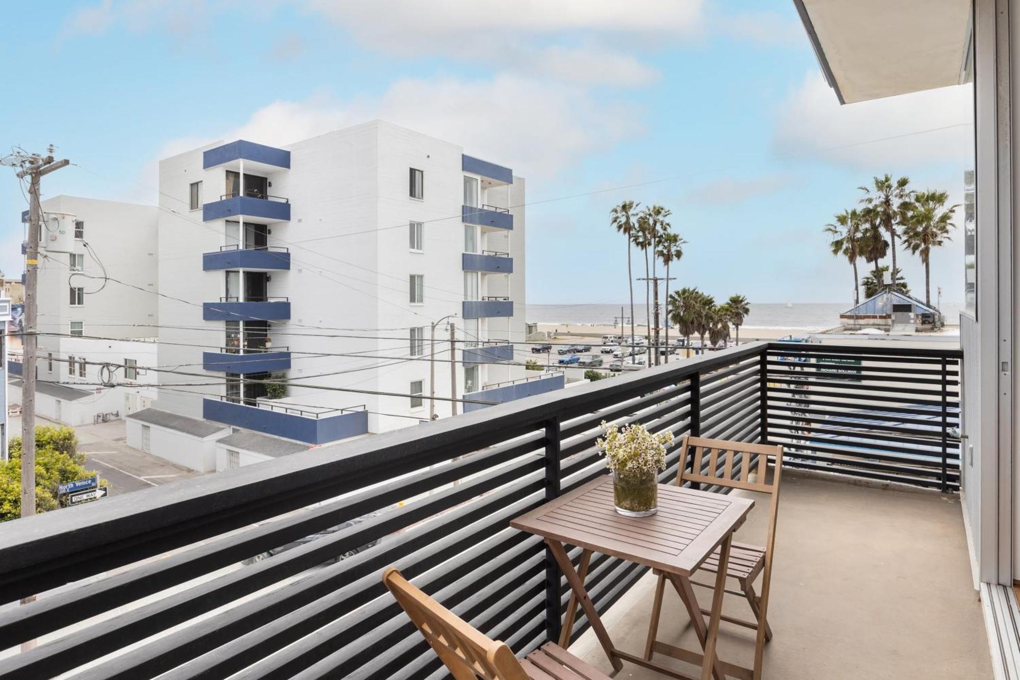 Venice View By Avantstay Walk To Venice Beach Rooftop Ice Bath Luxe Design