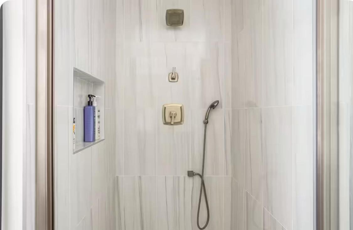 Guest house Charming One Bed One Bath Privet