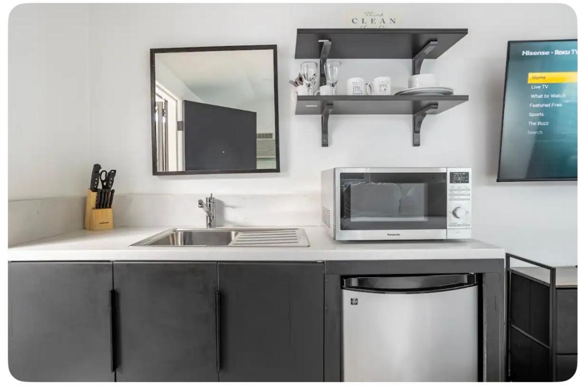 Charming One Bed One Bath Privet * Los Angeles