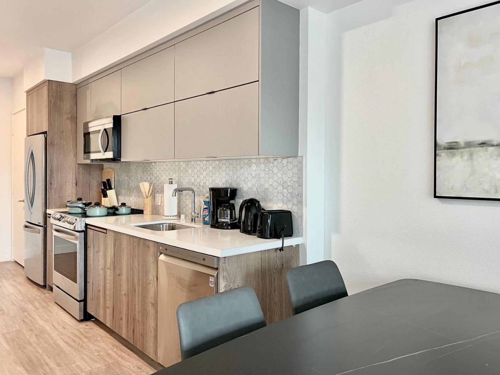 Chic Urban Retreat In Heart Of La, Steps From Attractions! 4*