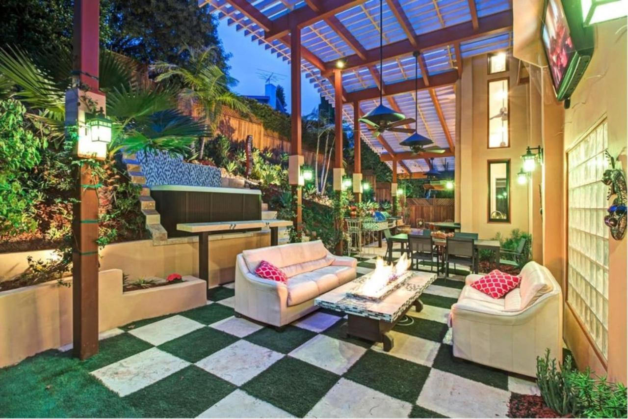 Casa de férias Skyhill Oasis With Hot Tub Walk To Universal *