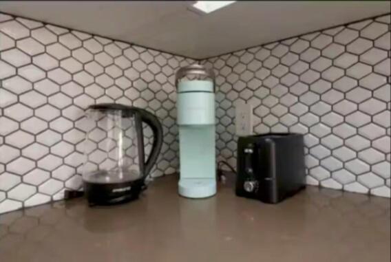 Beautiful 3br High Risepool, Rooftop Views Apartment *