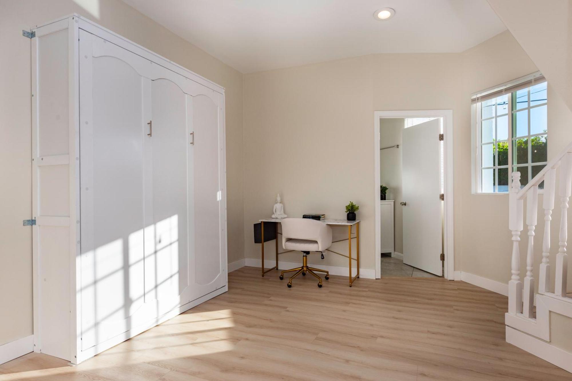 Sunny Socal Escape 3br 2ba Bright With Pool Holiday home Los Angeles