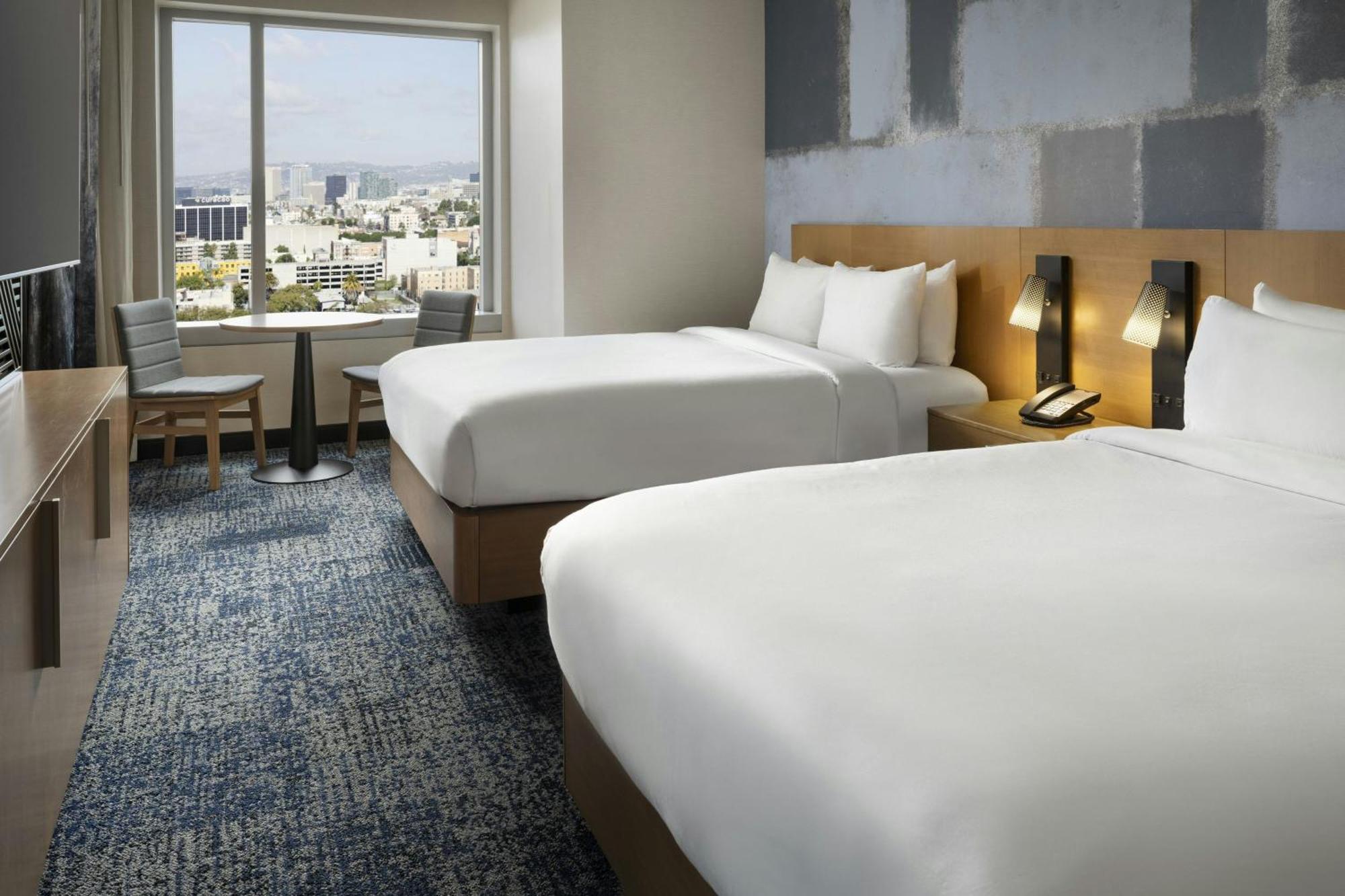 Hotel Courtyard By Marriott L.a. Live 3*