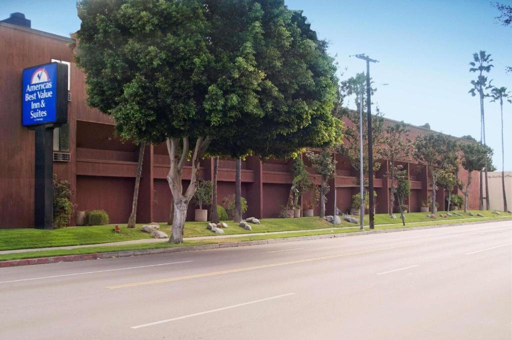 Americas Best Value & Downtown Sw Motel *