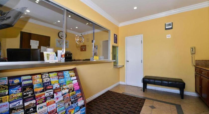 Americas Best Value & Downtown Sw