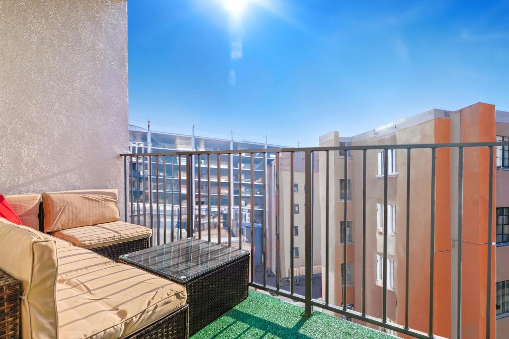 Apartamento Outstanding 2bdr In Sm- 5-15 Mins To The Beach! Los Angeles