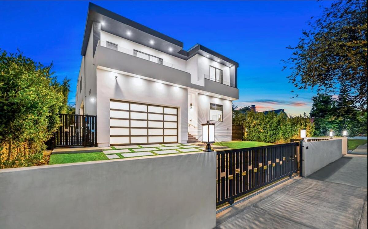 Luxurious Retreat - Modern House With Pool Los Angeles