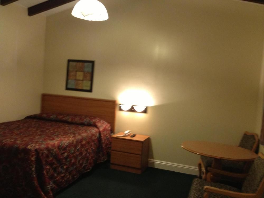Motel El Patio - Near Universal Hollywood Los Angeles