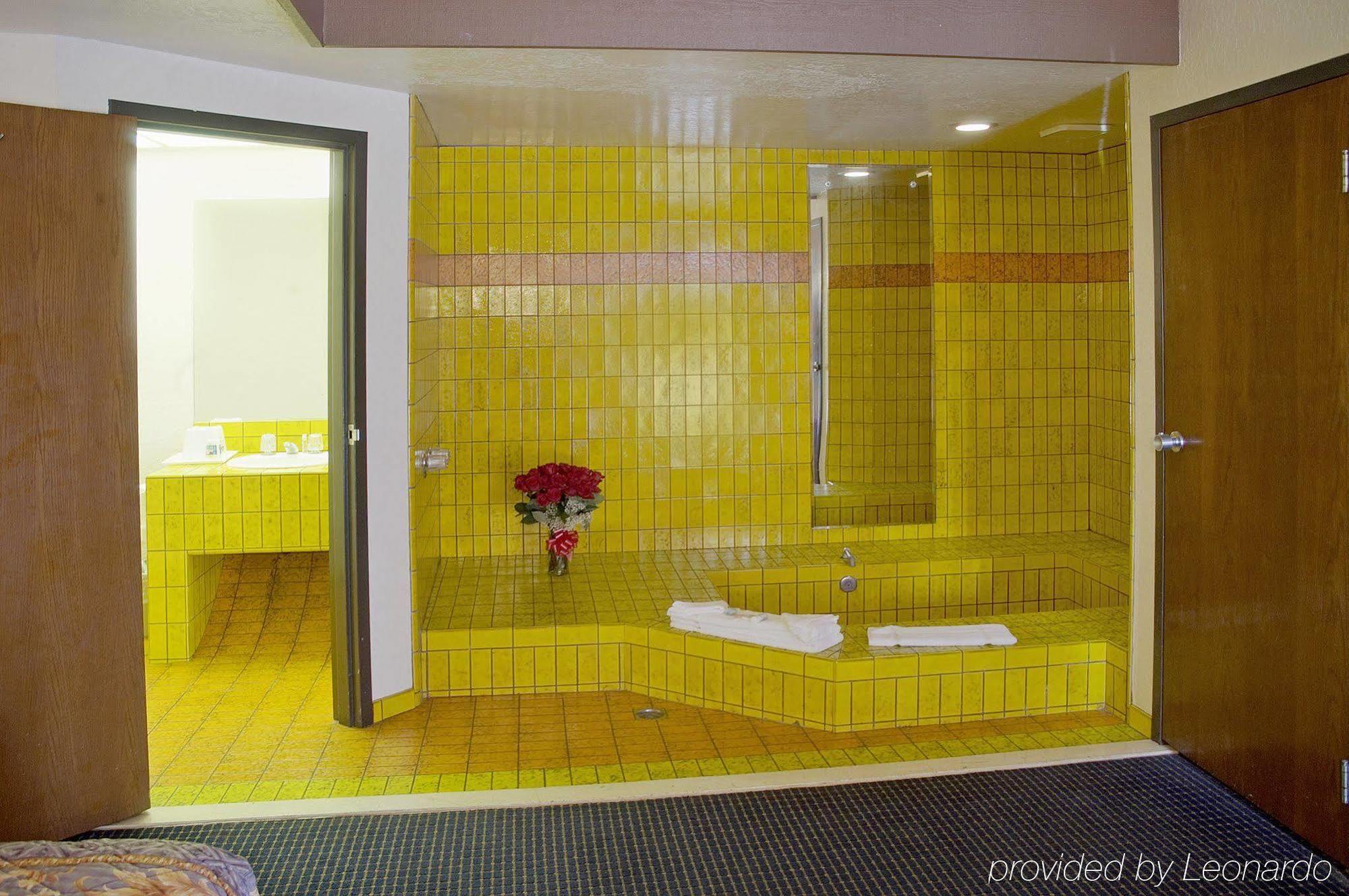 Americas Best Value & Downtown Sw Motel Los Angeles