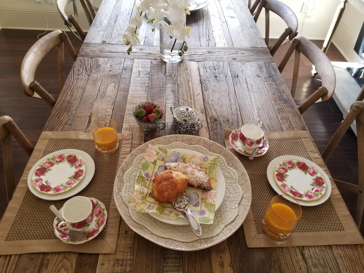 The Treehouse, Bel Air - A Vegan Los Angeles