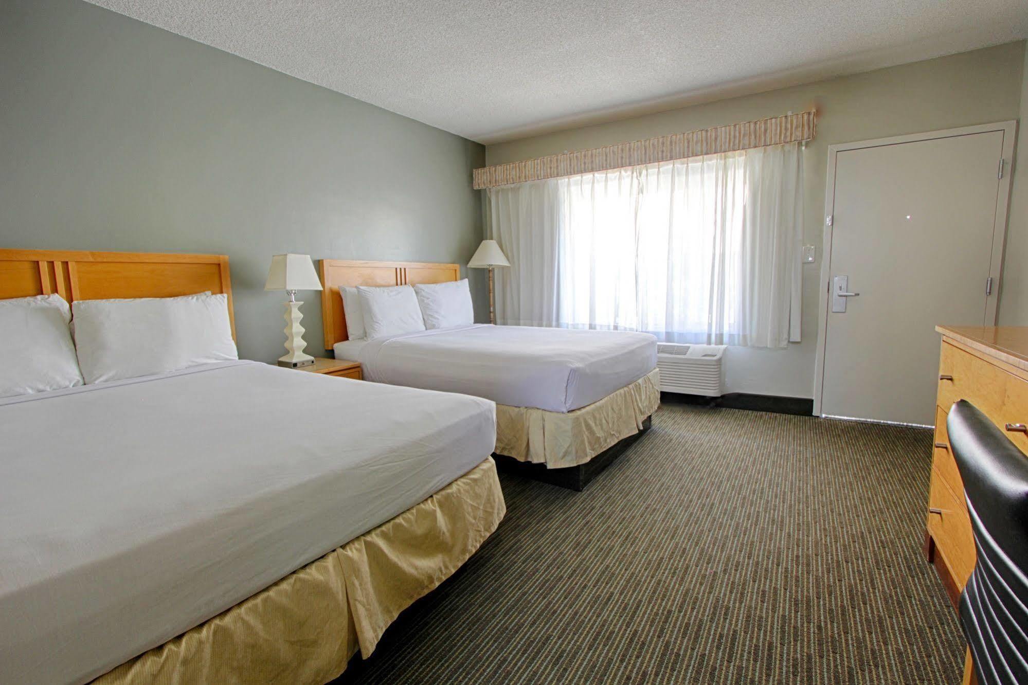The Sojourn Angeles - Sherman Oaks 2* Los Angeles