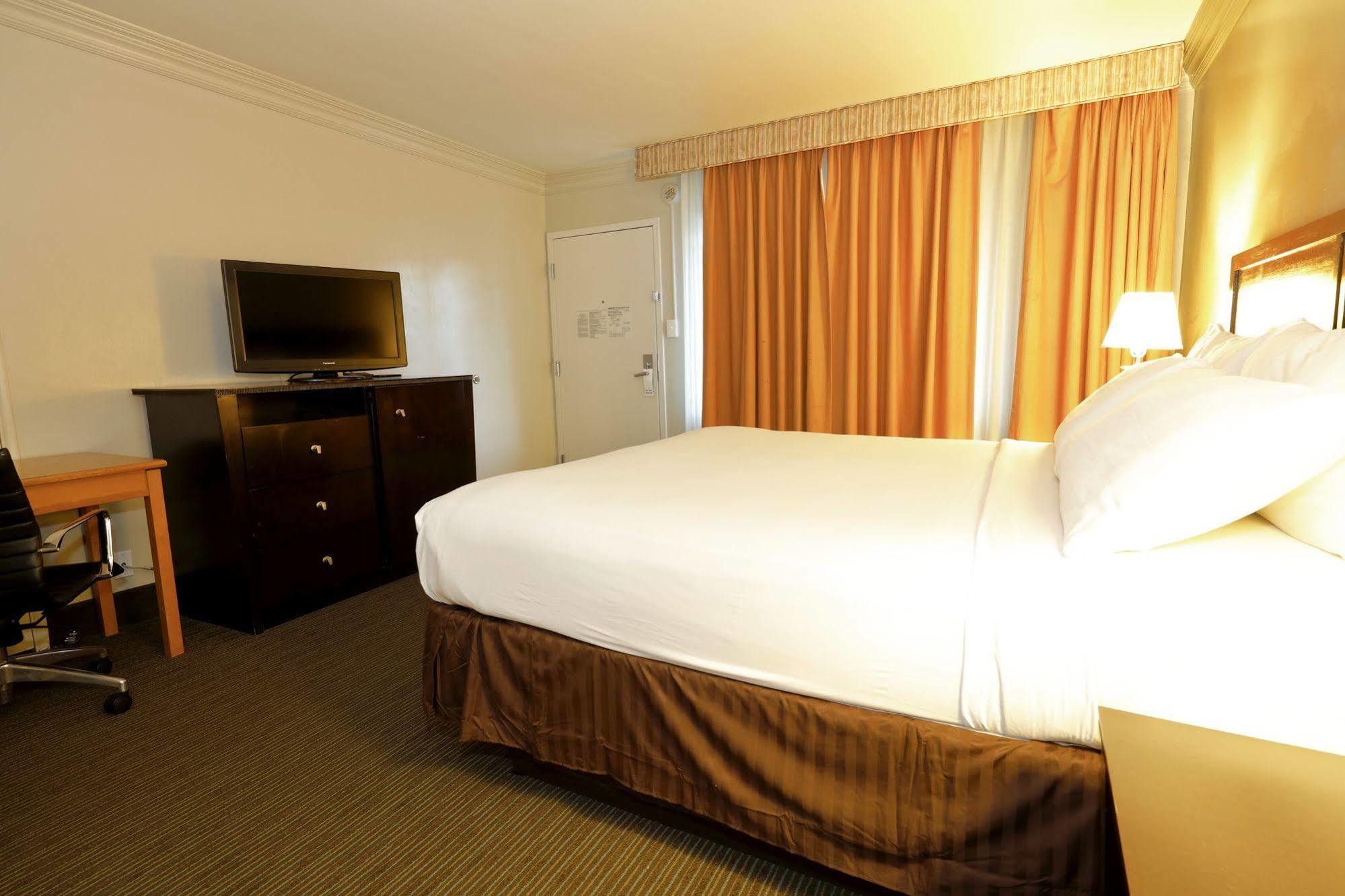 The Sojourn Angeles - Sherman Oaks 2* Los Angeles