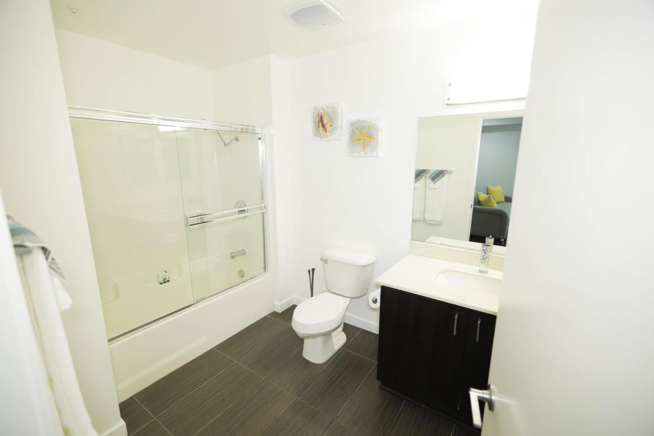 Downtown Cosmopolitan Residences Hotel 3*