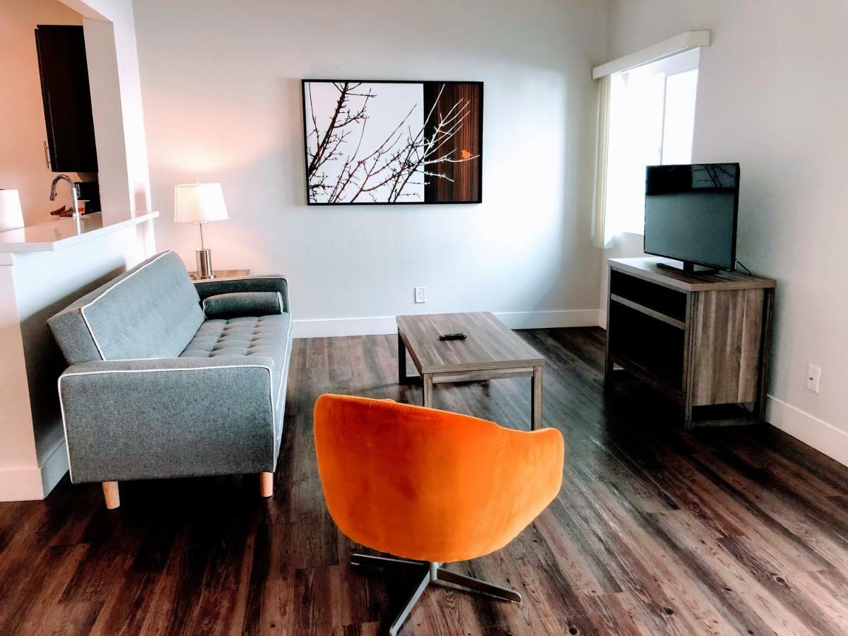 Corporate And Vacation Apartments In Culver City 3*