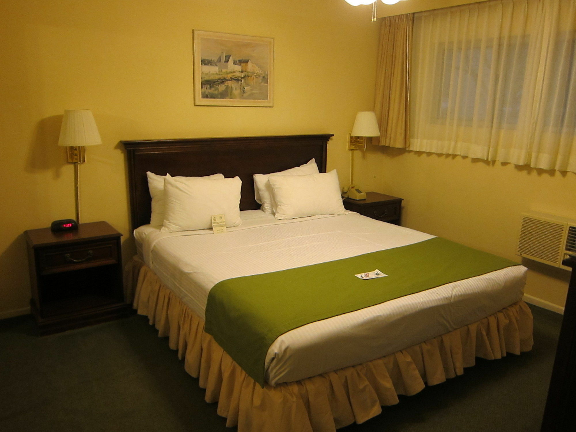 Hollywood Orchid Hotel