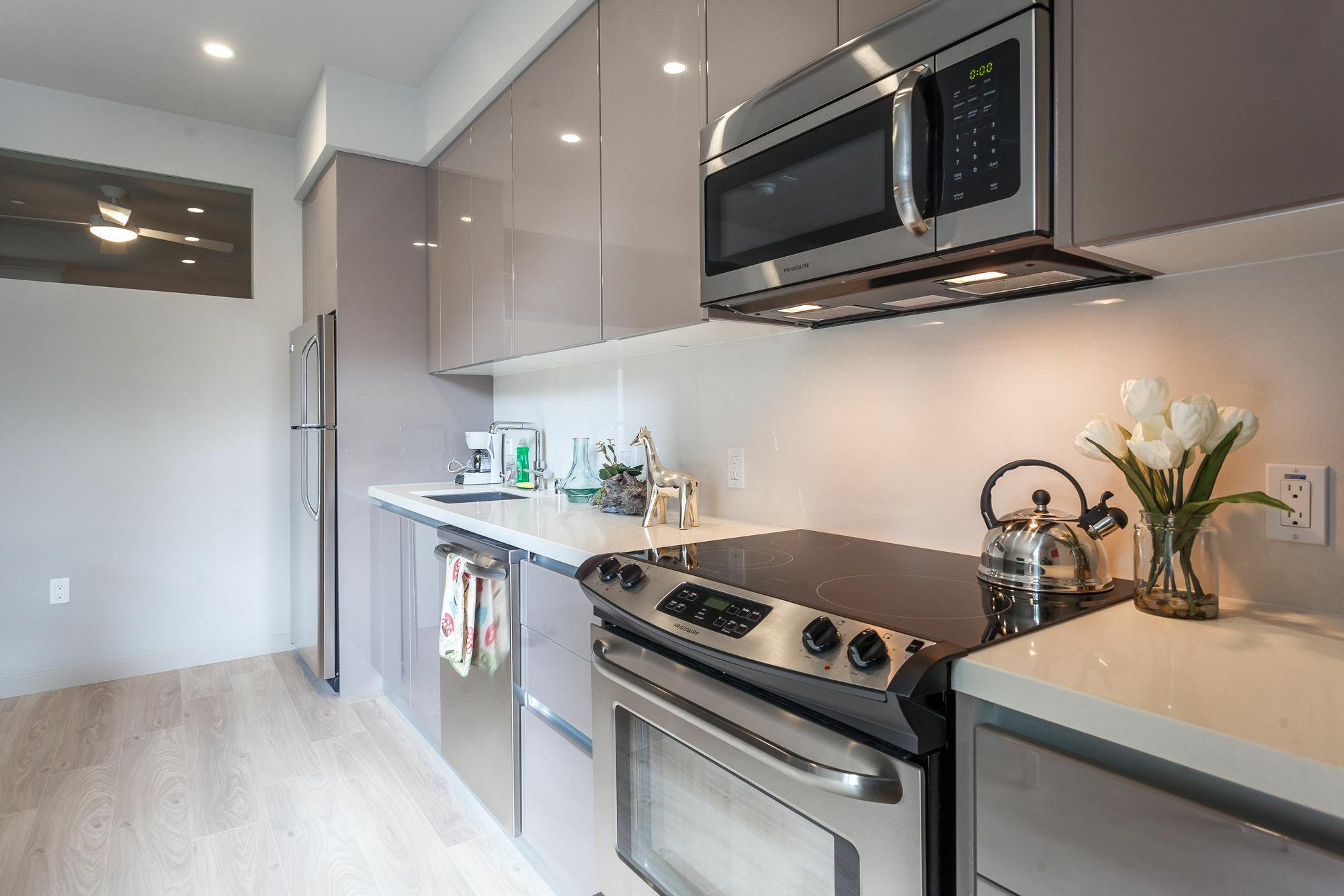 Tripbz 8th And Grand Apartment *