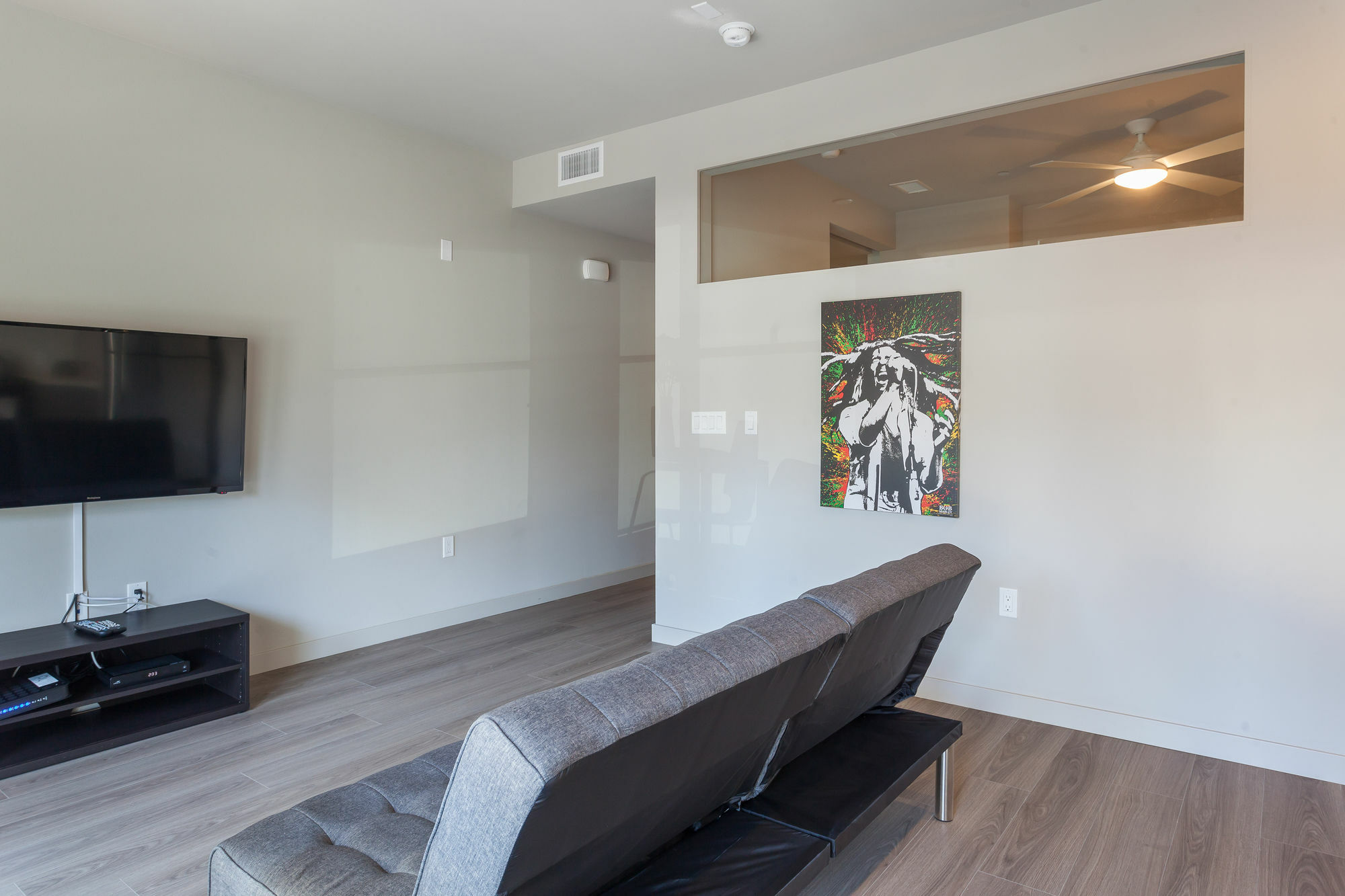 Tripbz 8th And Grand Apartment Los Angeles