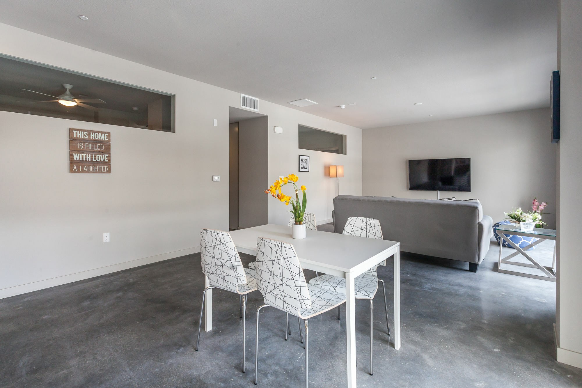 Tripbz 8th And Grand Apartment Los Angeles