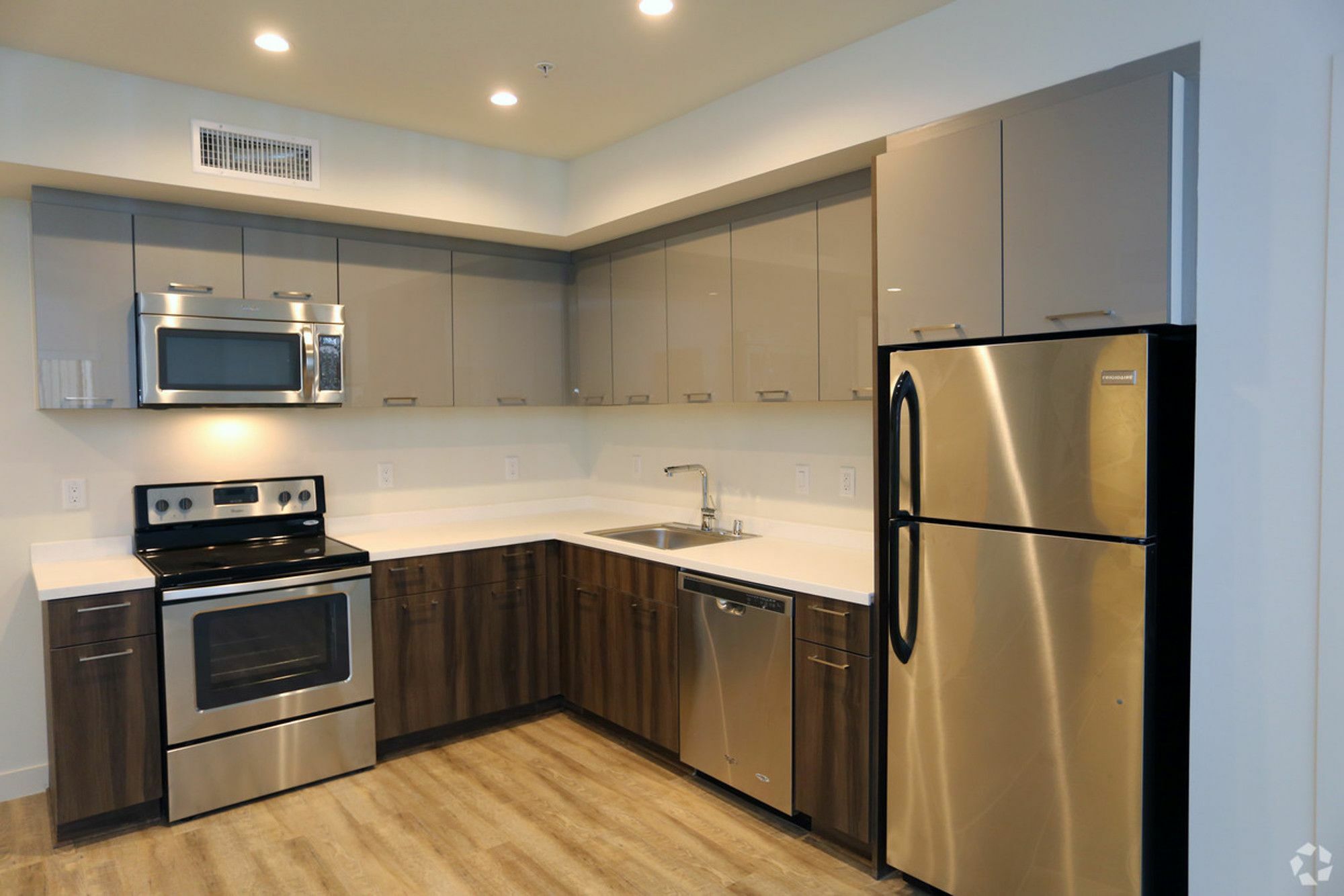 Wilshire By Barsala Apartment Los Angeles