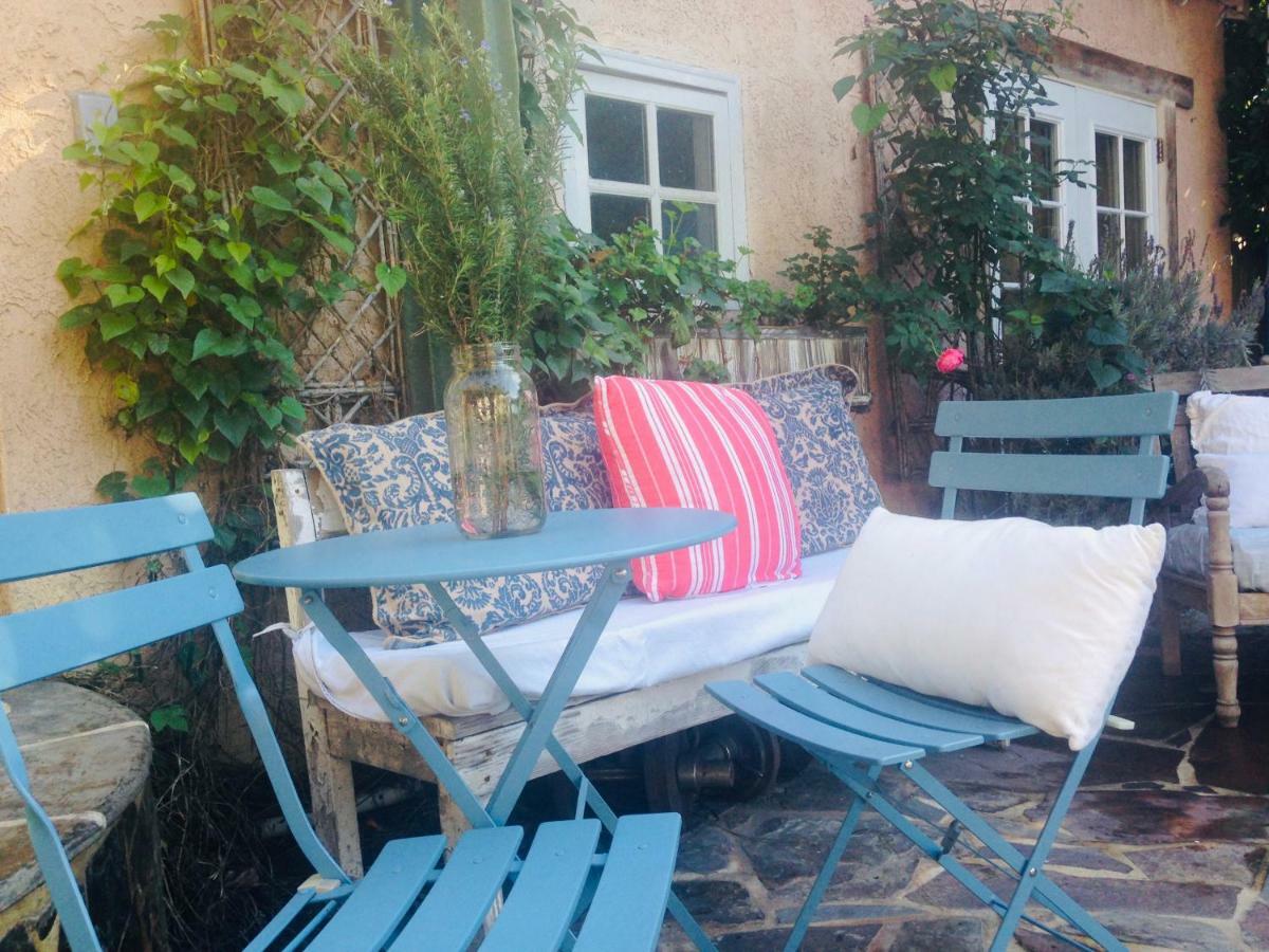 Under The Tuscan Sun In West Angeles Guest house Los Angeles