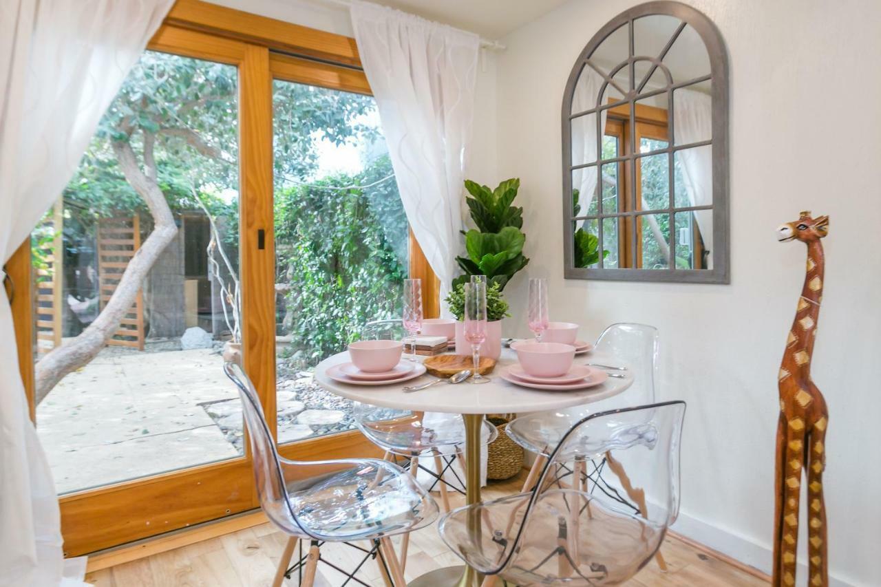 Charming 1-bedroom Near Downtown Culver *