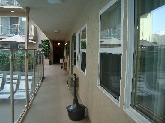 Hollywood Orchid Hotel